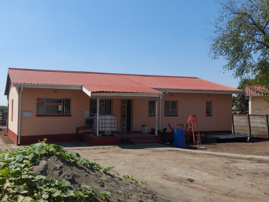 3 Bedroom Property for Sale in Oos Einde North West